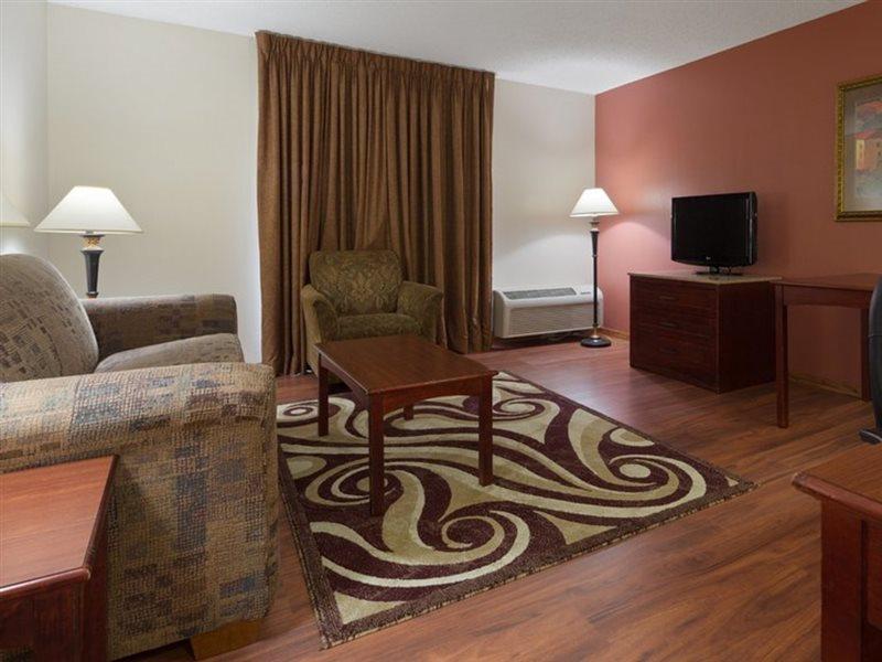Chicago Club Inn & Suite Oakbrook Terrace Eksteriør bilde