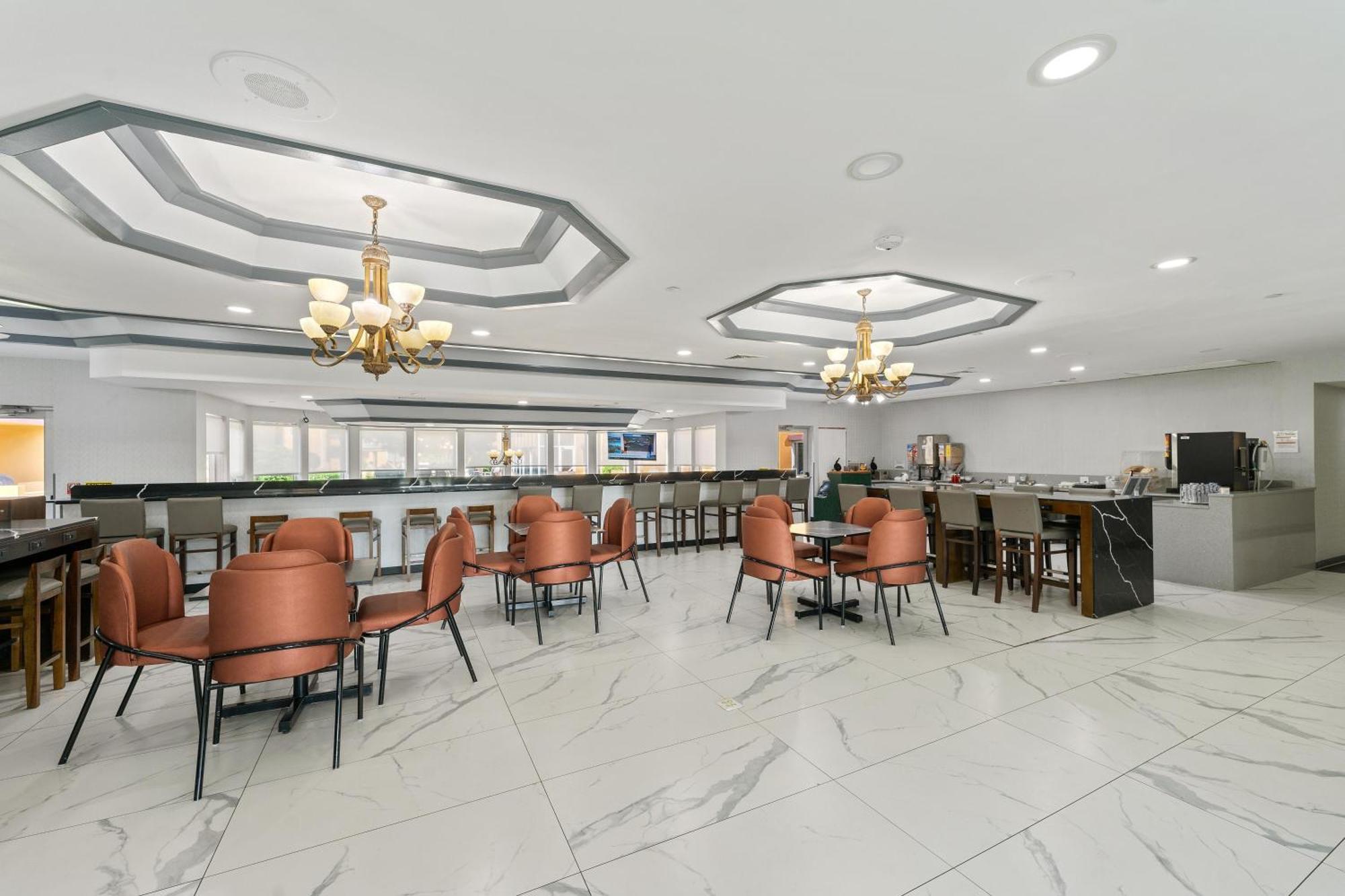 Chicago Club Inn & Suite Oakbrook Terrace Eksteriør bilde